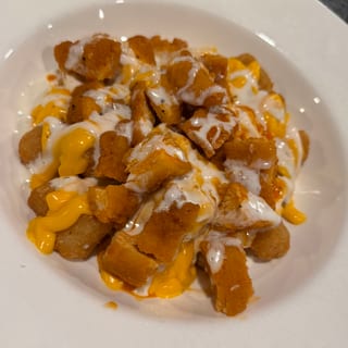 Buffalo Chicken Fries / Tots
